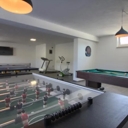 Modern Horizont With Sea View Pool And Playroom