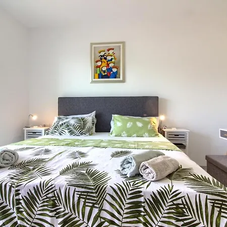 Modern Horizont With Sea View Pool And Playroom Villa Fazana