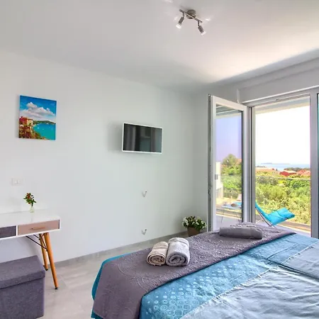 Modern Horizont With Sea View Pool And Playroom * Fažana